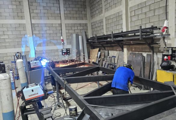 Estructuras Metálicas